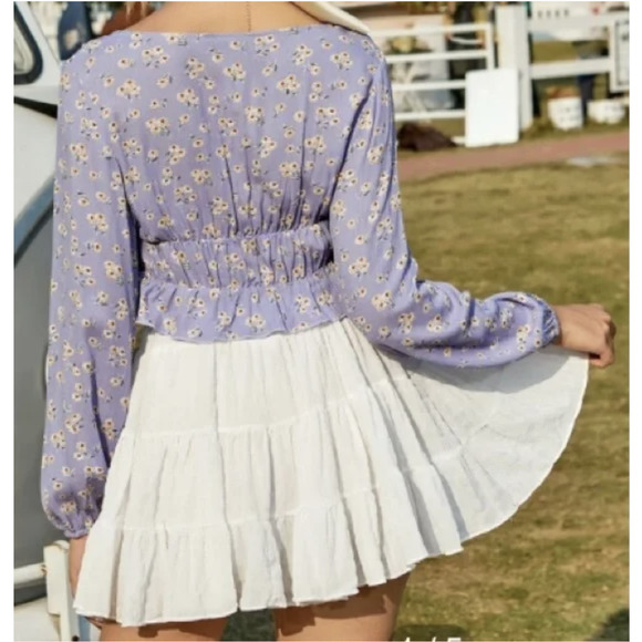 SHEIN Sweet Lilac Daisy Print Long Sleeve Deep V Cropped Waist Tie Blouse - Picture 5 of 12